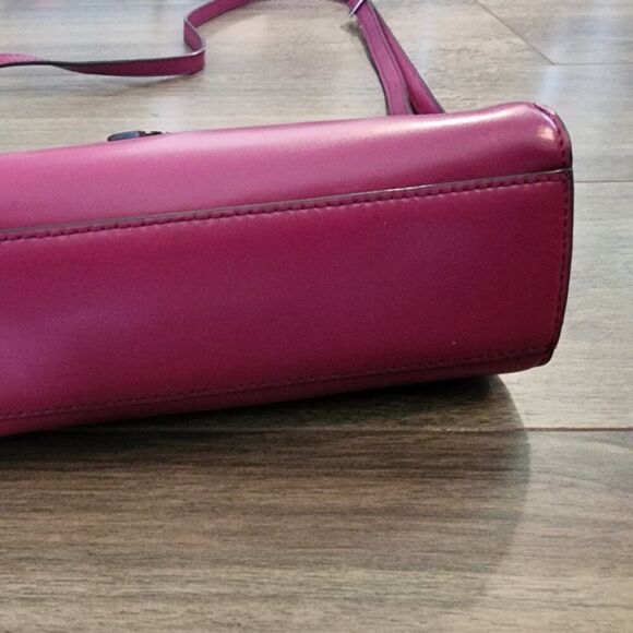 Lodis Audrey Under Lock & Key Vicky Convertible Crossbody Clutch - Picture 7 of 9